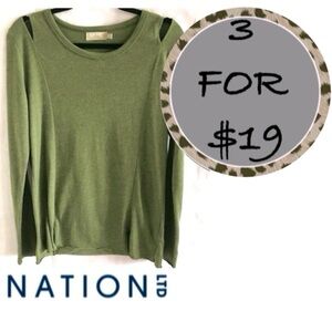 3/$19 Nation LTD split shoulder tunic blouse